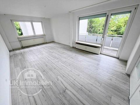                                                              5-Zi RaumRiese mit XXL-Balkon + Close2 Japanese School                                                       in Hausen (Frankfurt am Main)