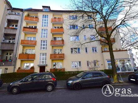 2-Zimmerwohnung mit Einbauküche und Balkon in Berlin-Steglitz - Erstbezug nach Sanierung