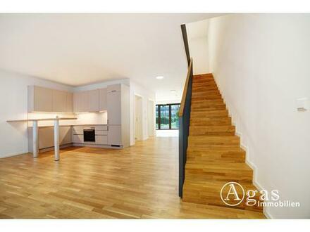 Großzügige Maisonette Wohnung mit 6 Zimmern, ca. 158m², EBK, Fußbodenheizung und Terrasse in Berlin-Mitte!