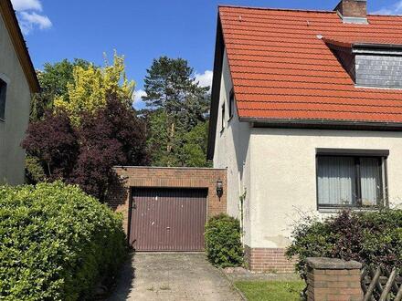 Charmante Doppelhaushälfte in Berlin Lichterfelde
