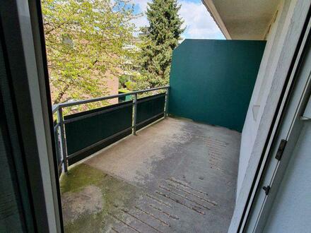 gemütliche Drei-Zimmer-Wohnung mit Balkon in Neuss-Furth zu vermieten - befristetes MV!