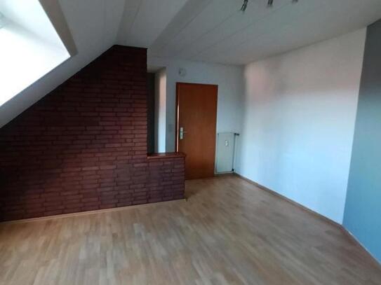 2 Zimmer Wohnung 3. Etage