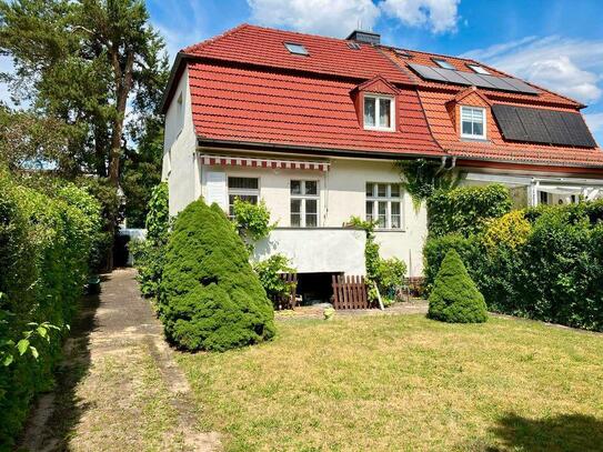 Haus Doppelhaus im Speckgürtel von Berlin mit großem Garten