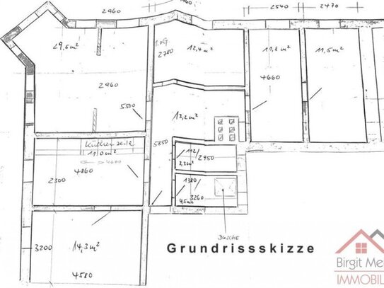 Sanierter Altbau - wenige Schritt bis zum Schloßparkcenter, 2. OG