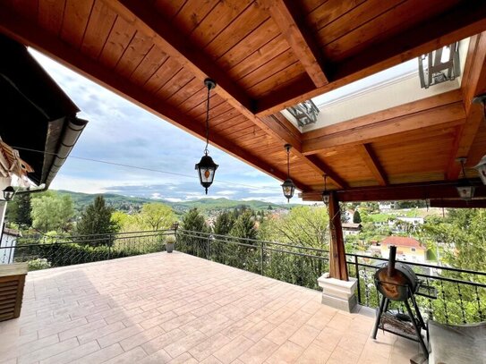 10 Minuten Fahrzeit nach Wien I Klimatisierte Villa mit Weitblick I Wellness, Fitnessraum & Kamin I Terrassen, Balkon &…