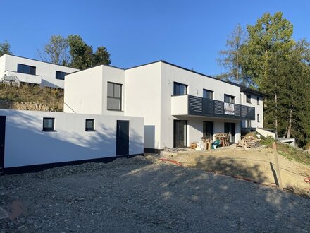 Moderne Doppelhaushälfte in Pressbaum - Erstbezug mit Garten, Terrasse und hochwertiger Ausstattung