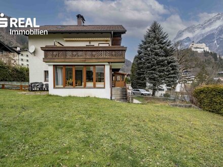 Haus mit Burgblick