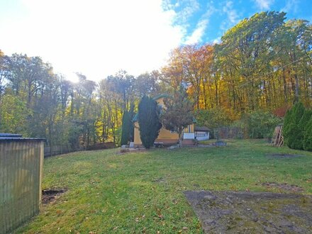 Ruhe und Erholung im Kleingarten auf Eigengrund am Stadtwanderweg im 14. Bezirk