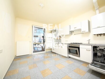 Gemütliche 2 Zimmer Wohnung mit großer Küche und Balkon
