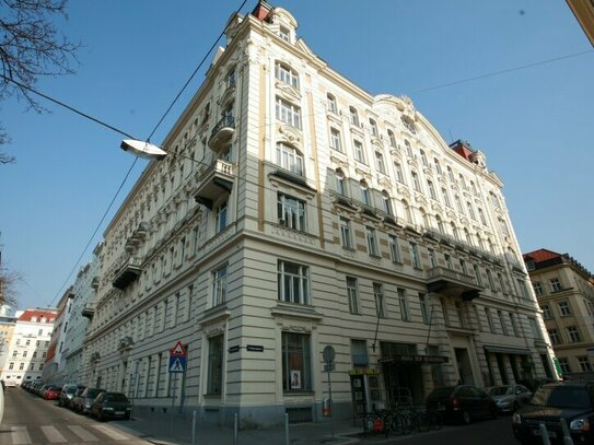 Altbau-Büroflächen in bester Lage