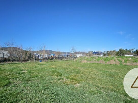 Traumhaftes Eigenheim: Baugrund in idyllischer Lage in Bad Vöslau