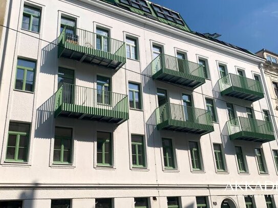 Hofseitige Gartenwohnung mit Terrasse I Gründerzeithaus