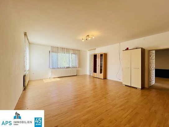 Einfamilienhaus mit viel Potential - Garage - 270 m² Nutzfläche - 2.440 m² Grundstück