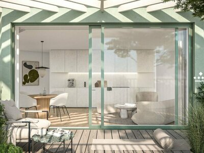 UP IN THE SKY: Modern Apartment mit umliegender Terrasse in begehrter Lage