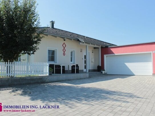 Großer Bungalow mit Garten und Terrasse in schöner Grünlage