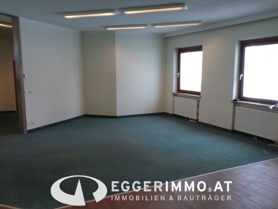 Piesendorf Fürth / Kaprun : 100 m² Lager, Büro, Saal-Raum,