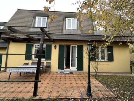 Schönes Einfamilienhaus in absoluter Grünruhelage
