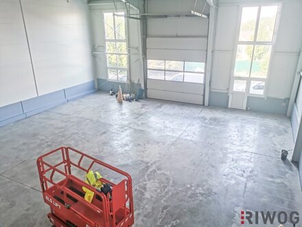 Moderne Halle mit Büroeinbau! 350m² Nutzfläche und Parkplätze!