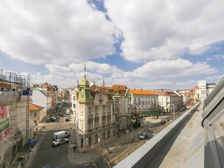 Gersthofer Straße - 3 Zimmer DG mit hofseitigem Balkon