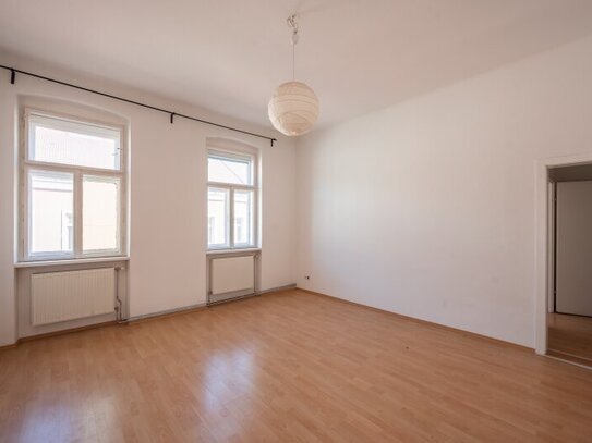 +++NEU+++ Sanierungsbedürftige 3-Zimmer Altbau-Wohnung