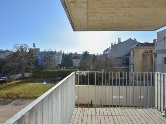 ERSTBEZUG | Sonnige 3-Zimmer-Wohnung mit Balkon