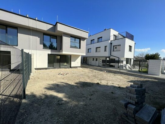 EnergieAutark - 1 Haus noch verfügbar - sonniger Garten - ökologische Bauweise - Photovoltaik - Carport