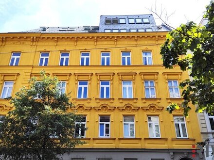 DACHGESCHOSS - NEUBAU - ERSTBEZUG // MODERNE UND HELLE 2 ZIMMER WOHNUNG MIT 18m² TERRASSE // TOP AUSTATTUNG // AIRBNB //