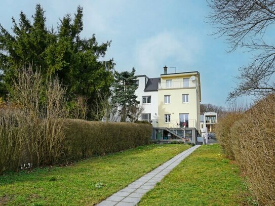 Kernsaniert und gepflegt! Familiensitz mit Blick auf Wolfersberg und Satzberg