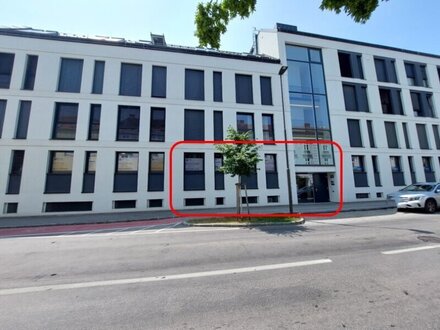 Hochwertige Büro-/Praxisfläche. BEZUGSFERTIG. Top 0.5