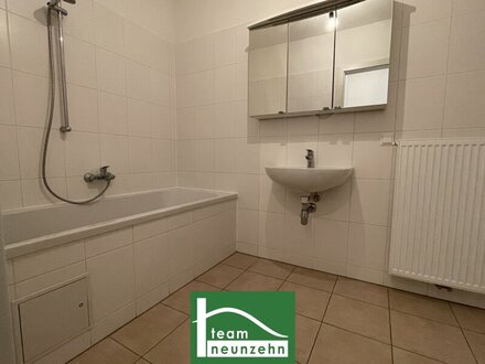 Idlhofgasse - schöne 2-Zimmer-Wohnung mit großer Außenfläche . - WOHNTRAUM