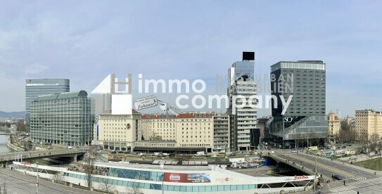 Urbaner Panoramablick im Herzen der Hauptstadt