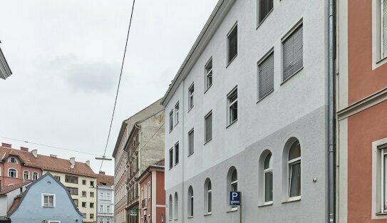 Traumwohnung in zentraler Lage - 2. Etage mit Parkett und Fußbodenheizung - perfekte WG-Wohnung mitten im Zentrum