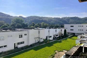 Familienfreundliche Maisonette Wohnung - viel Potential, Blick ins Grüne und in Toplage!