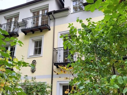 520m² Villa auf 1900m² Grundstück mit großem Entwicklungspotenzial