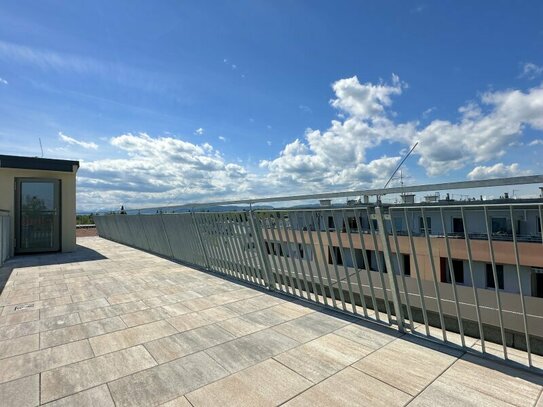 Exklusive 40 m² große Dachterrasse inkl. Weitsicht I Fernwärme, Fußbodenheizung I Hauseigene Tiefgarage I