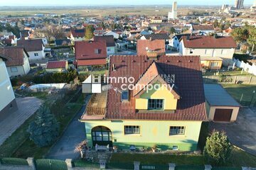 Seltene 180°-Grad-Panoramaausicht! Saniertes Einfamilienhaus zu verkaufen!