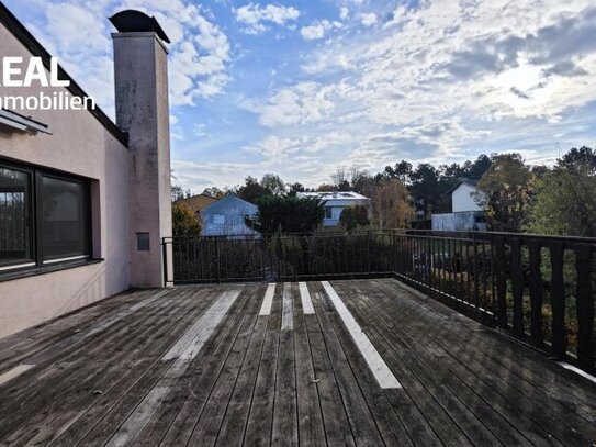 Schöne 3-Zimmer-Wohnung mit großer Terrasse in Zweifamilienhaus