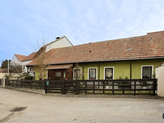 Entzückendes Haus aus dem 17. Jhdt. im ehemaligen Klosterhof