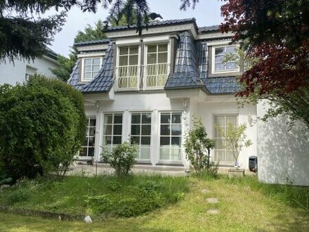 Charmantes Einfamilienhaus in der Laxenburger Strasse zu verkaufen