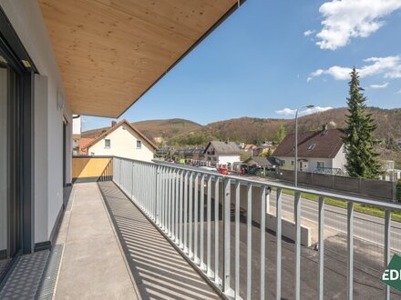 Schöne 2-Zimmer-Wohnung mit ca. 12 m² Südbalkon