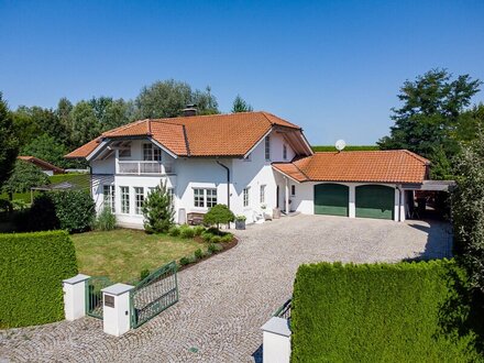 Elegante Einfamilienvilla nahe Salzburg