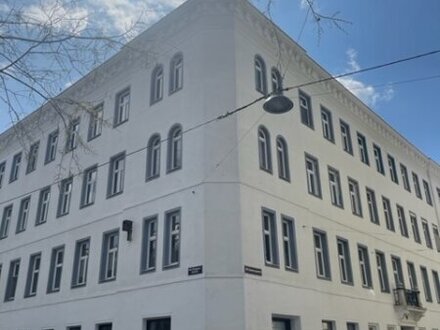 Kurz vor der Fertigstellung- Airbnb Vermietung möglich- Erstbezug nach der Sanierung- 2 Zimmerwohnung!
