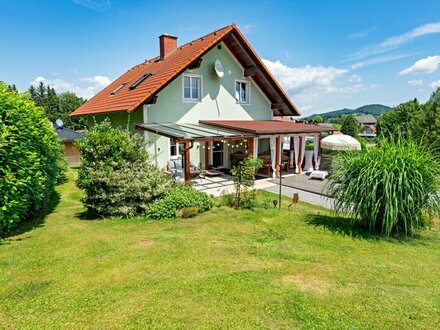 Schönes, optimal aufgeteiltes Ziegelmassivhaus in ruhiger Lage