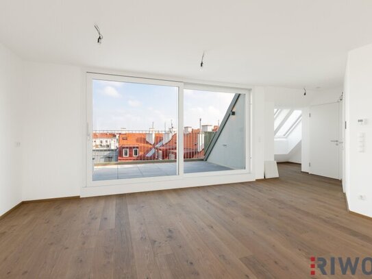 JETZT PROVISIONSFREI | ERSTBEZUG MIT FERNBLICK | Dachgeschoss mit ca. 12 m² INNENHOF-TERRASSE | TG-Stellplatz optional…