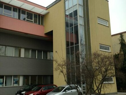 Büro mit 209m² in der Laxenburger Strasse, Nähe Großgrünmarkt