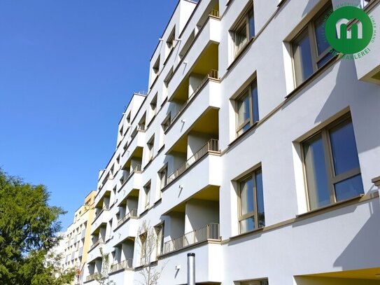 ERSTBEZUG: Wohnung + Loggia