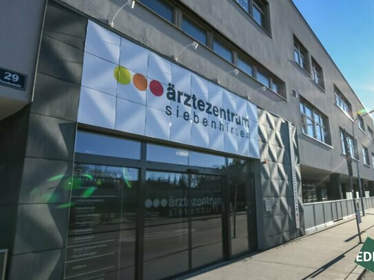 ÄRZTEZENTRUM SIEBENHIRTEN - Große Arztpraxis Nähe U6