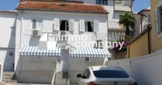 Wunderschönes Appartementhaus in Crikvenica Nähe Zentrum, dieses Jahr sind neue PVC Fenster, Küchen und Möbel neu gemac…