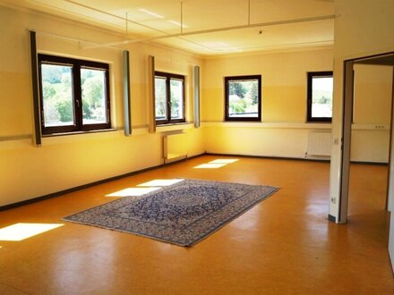 PROVISIONSFREI! Büroflächen in Purkersdorf, bis zu 310m², mit großer Terrasse, gute Verkehrsanbindung, Parkplätze inklu…
