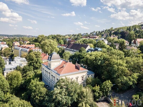 WOHNEN WIE IM SCHLOSS | Stilaltbauwohnung mit ca. 173m², 5 Zimmern & 4,40m Raumhöhe | ca. 12m² Balkon geplant & Parkpla…